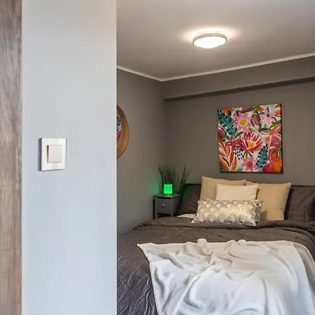 Residenza Santa Anastasia With Ac And Lift *