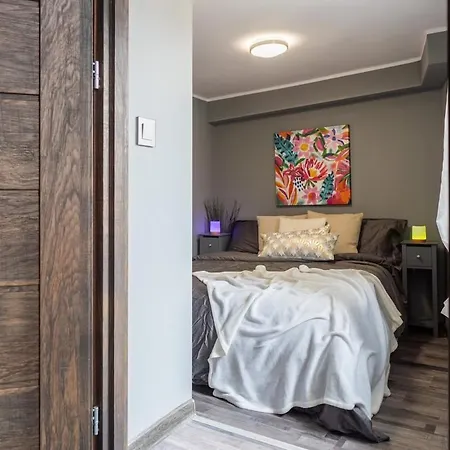 Residenza Santa Anastasia With Ac And Lift 아파트 *